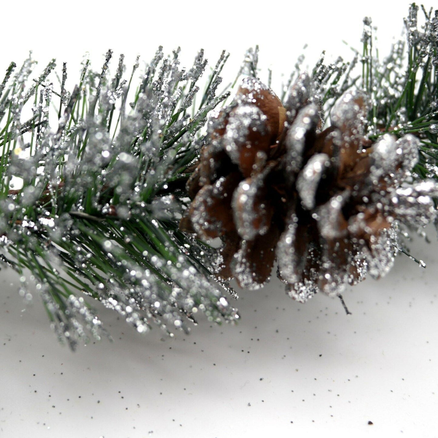 4x Ramo di pino artificiale argentato con pigne decorazione natalizie natale