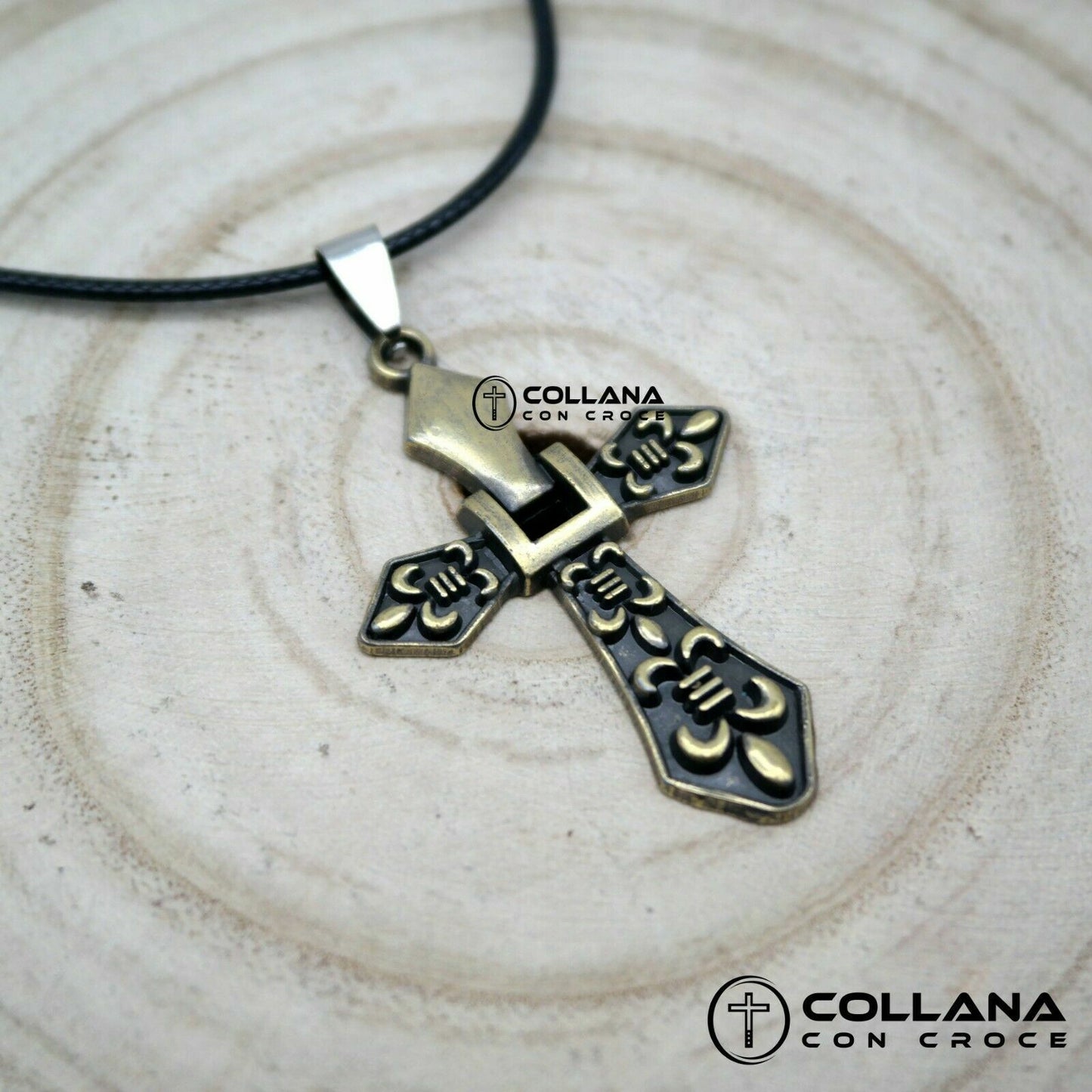 Collana cordino con pendente Croce stile medievale color bronzo vintage da uomo