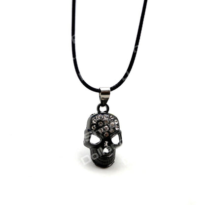 Collana Uomo Pendente teschio Cranio Strass Nero Keoss