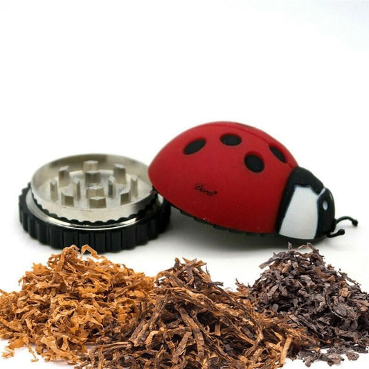 Grinder Tritatabacco in metallo a forma di Coccinella 38mm - 2 Parti tabacco