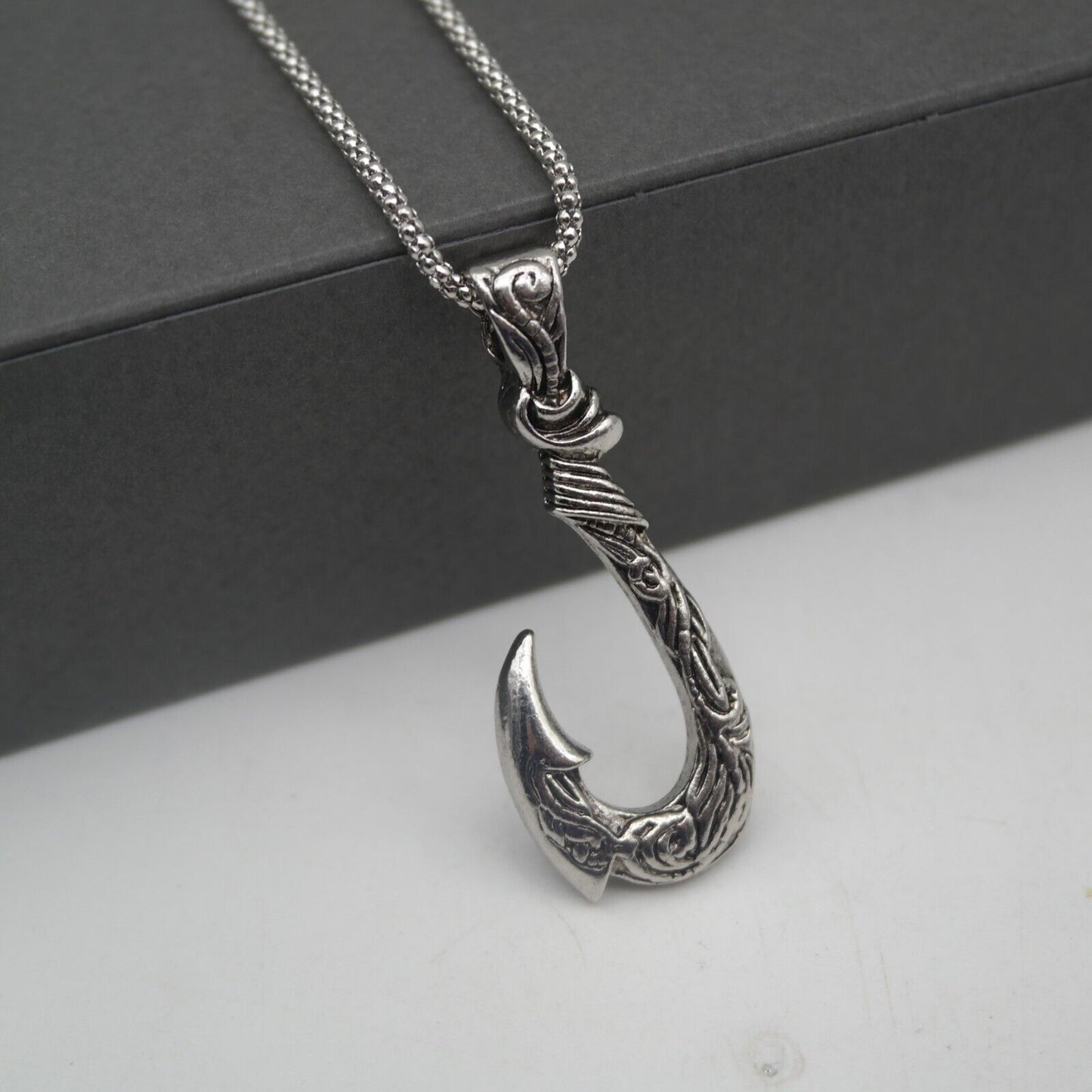 Collana con pendente ciondolo a forma di ESCA VIKING da uomo color silver