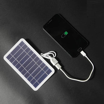 Caricabatterie Solare Portatile 2W: Impermeabile, USB, Perfetto per Campeggio e Casa